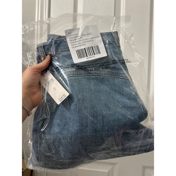 Pilcro Low-Rise Micro Shorts New size 27 - Picture 3 of 5